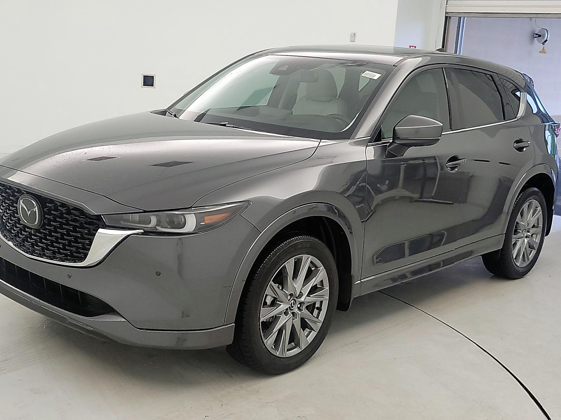 Thumbnail: 2025 Mazda CX-5 - 3