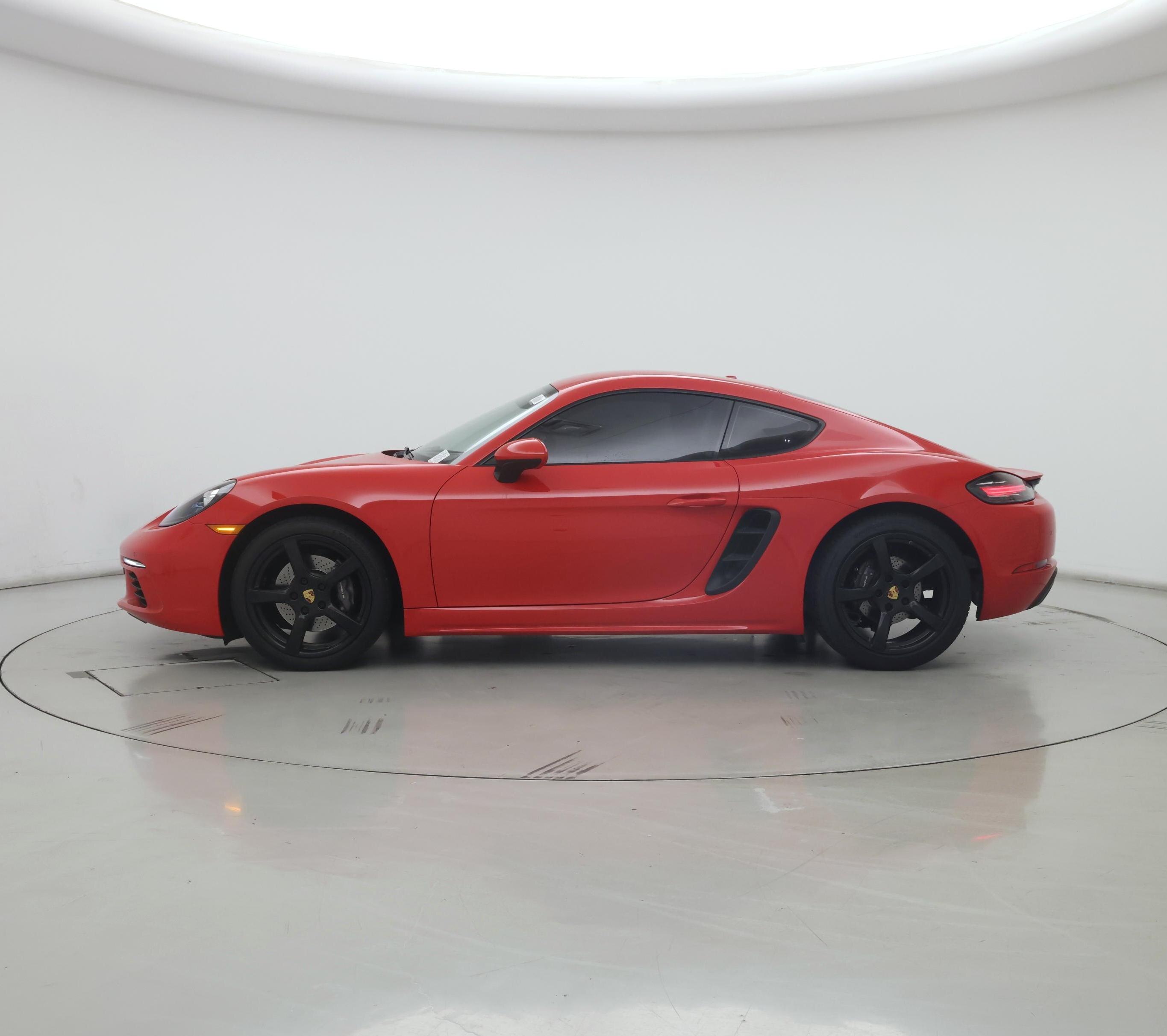 Thumbnail: 2019 Porsche 718 Cayman - 3