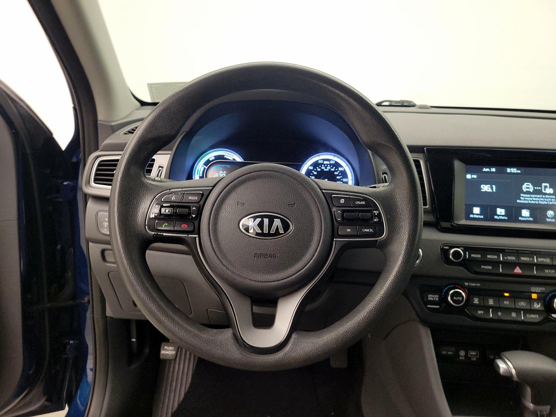 Thumbnail: 2018 Kia Niro - 10