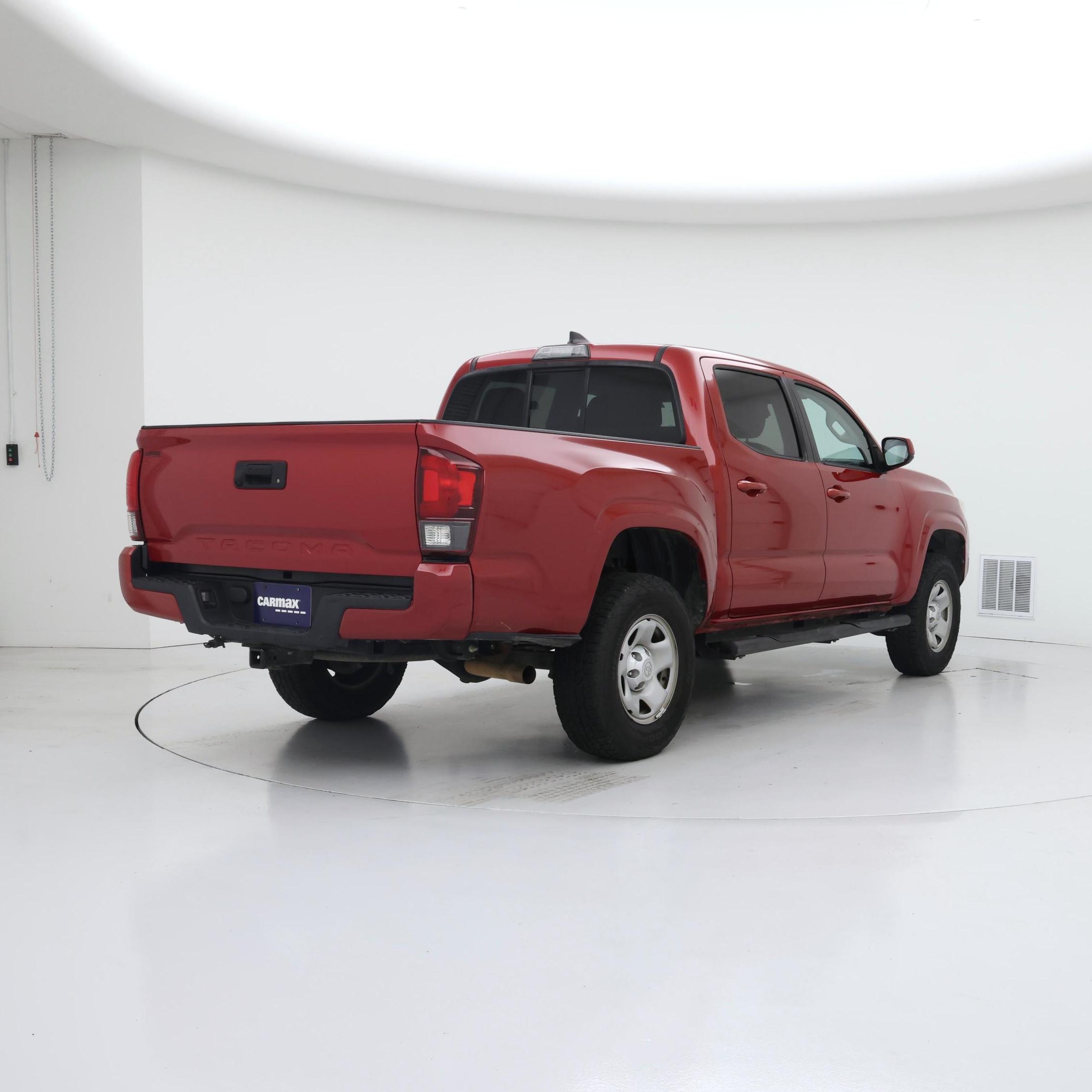 Thumbnail: 2019 Toyota Tacoma - 8