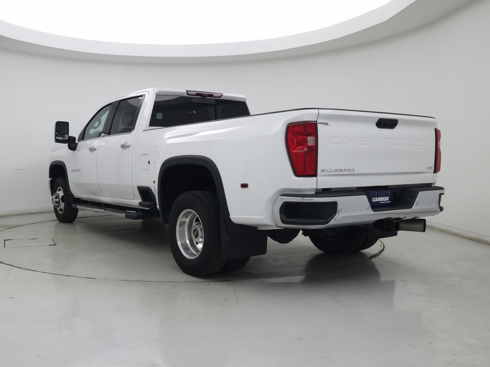 2021 Chevrolet Silverado 3500HD LTZ - Photo 3