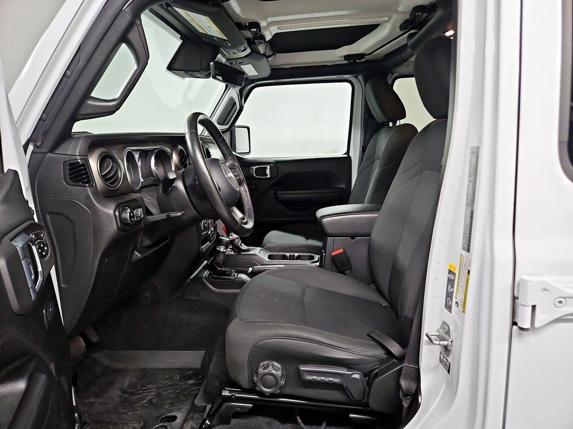 Thumbnail: 2021 Jeep Gladiator - 11