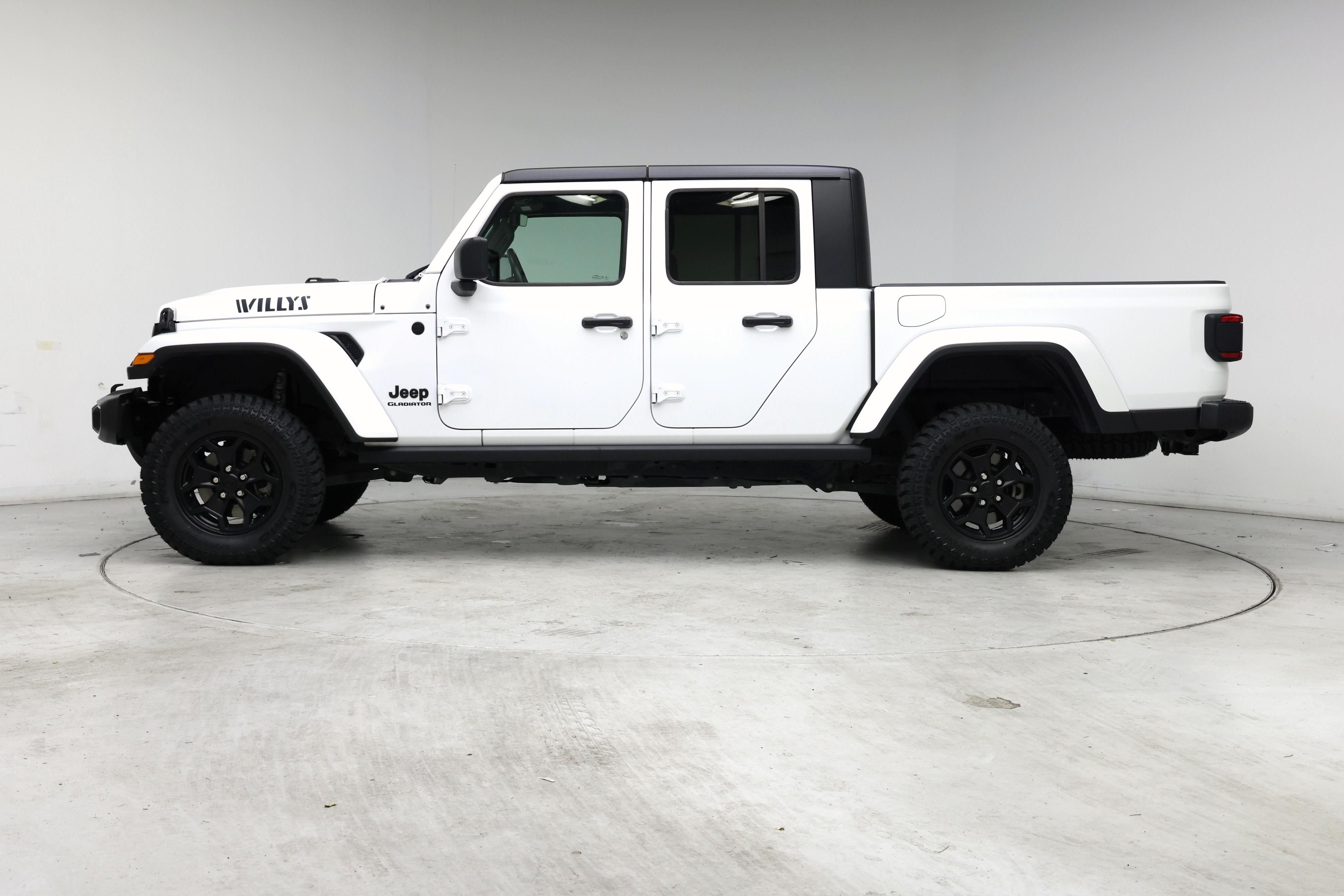 Thumbnail: 2021 Jeep Gladiator - 3