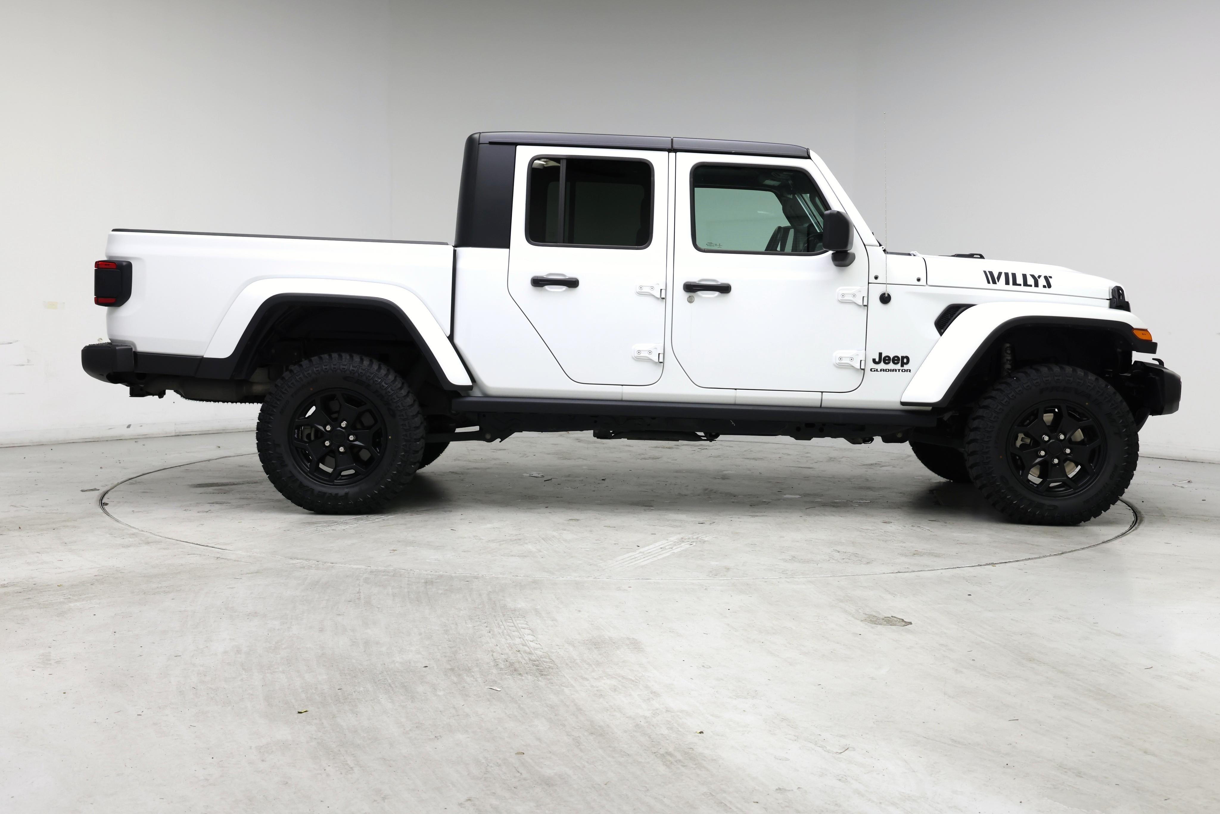 Thumbnail: 2021 Jeep Gladiator - 7