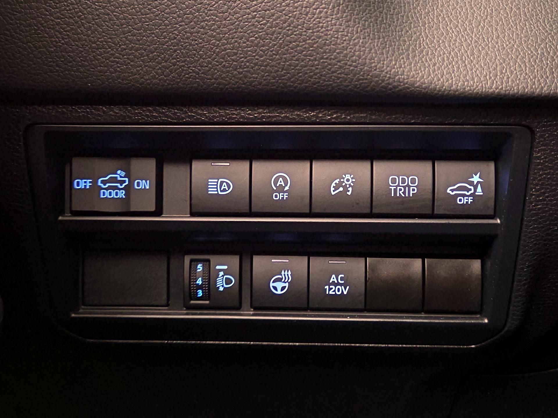 Thumbnail: 2024 Toyota Tundra - 13