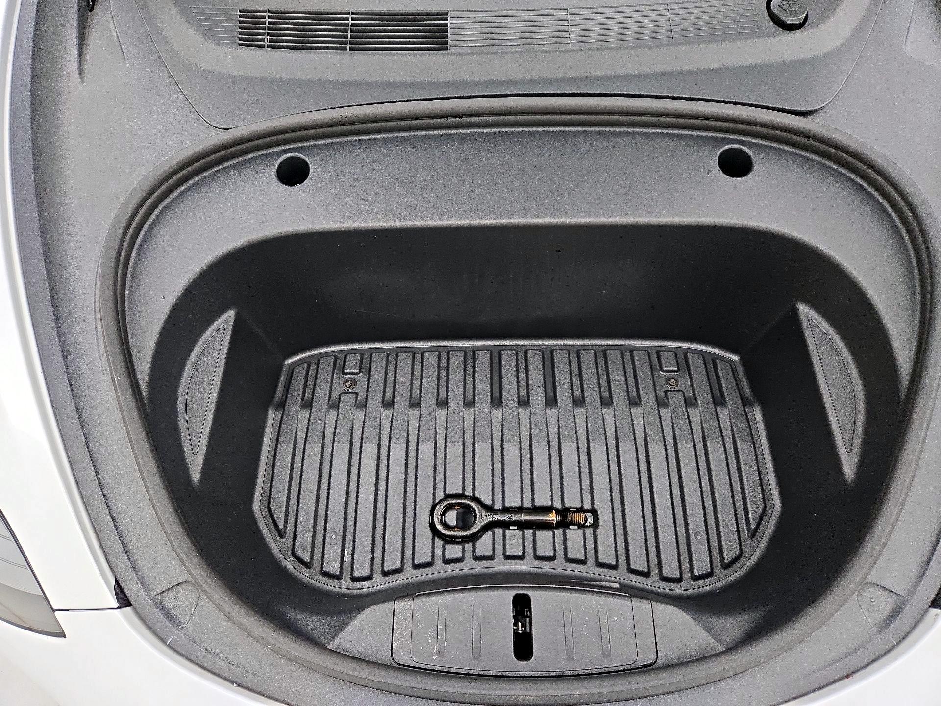 Thumbnail: 2021 Tesla Model 3 - 20