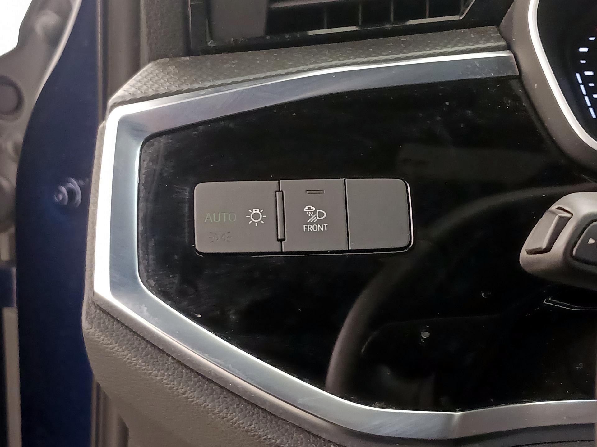 Thumbnail: 2024 Audi Q3 - 13