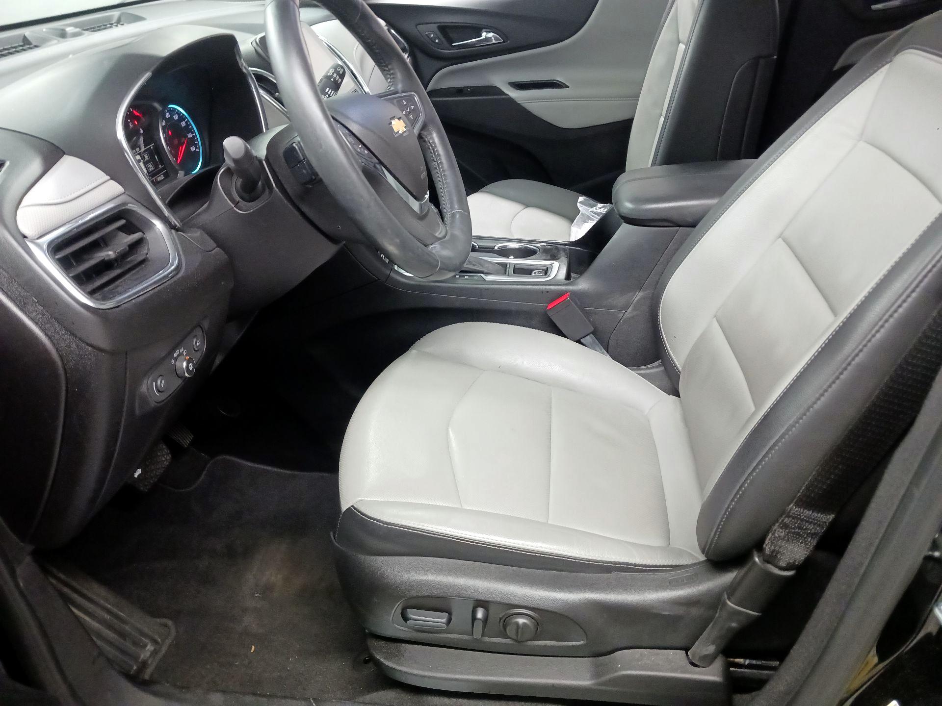 Thumbnail: 2018 Chevrolet Equinox - 11