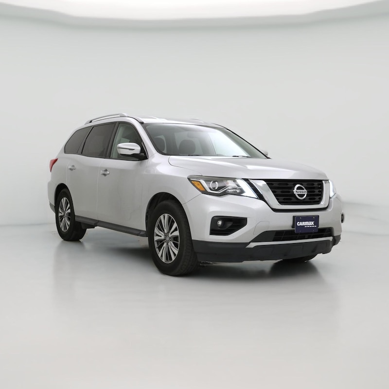 2020 Nissan Pathfinder SV