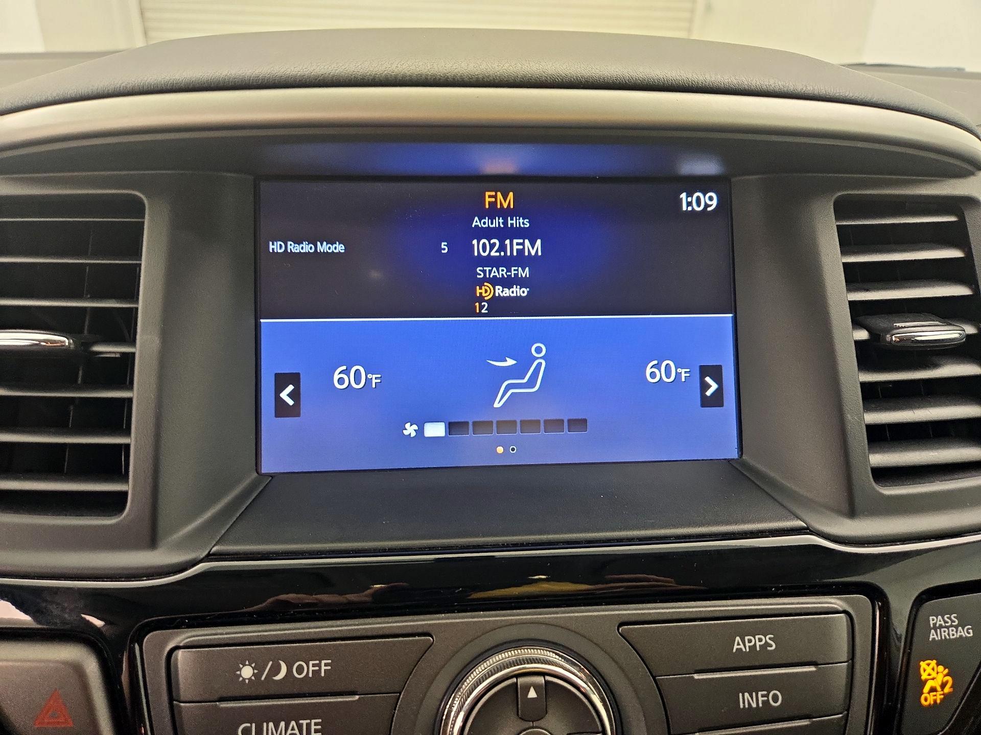 Thumbnail: 2020 Nissan Pathfinder - 15