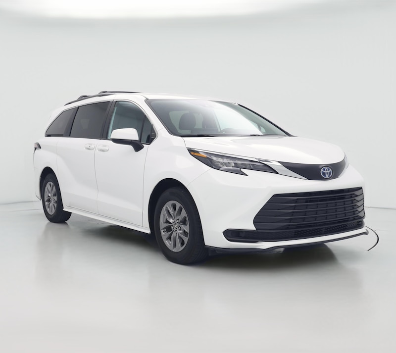 2025 Toyota Sienna LE