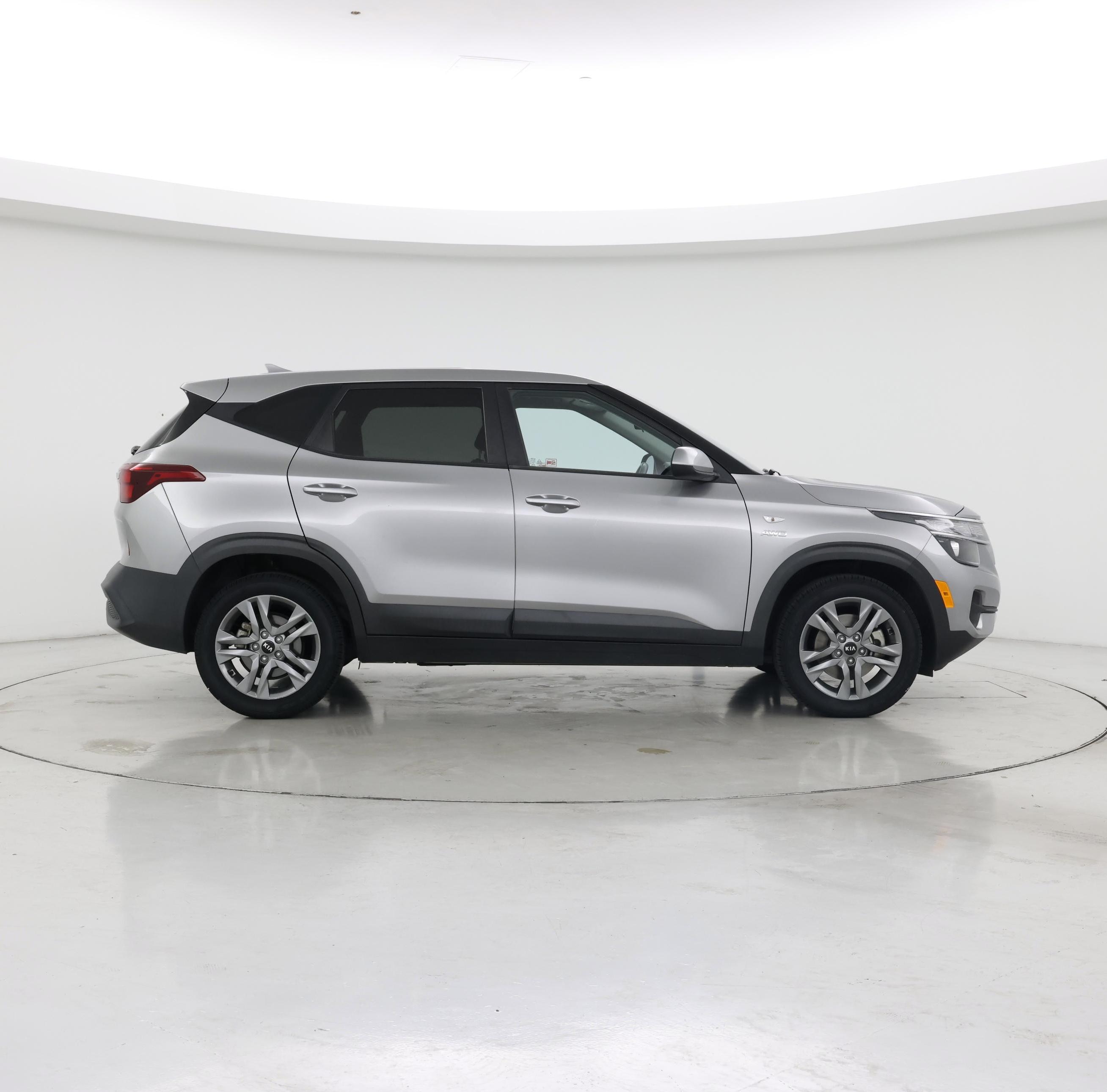 Thumbnail: 2021 Kia Seltos - 7