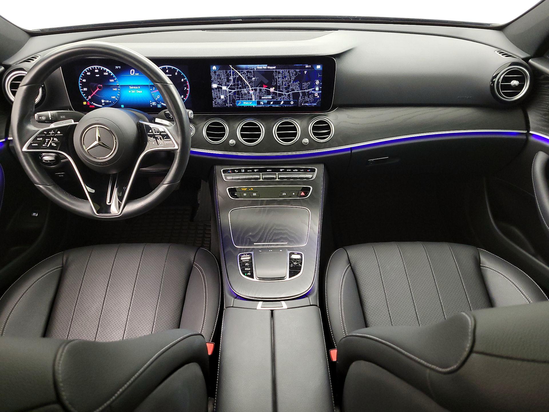 Thumbnail: 2022 Mercedes-Benz E-Class - 9