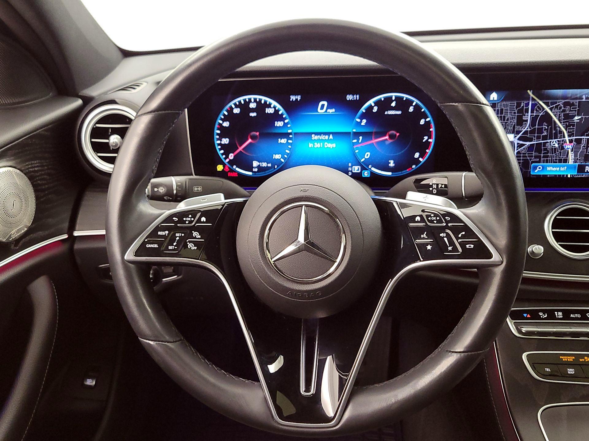 Thumbnail: 2022 Mercedes-Benz E-Class - 10