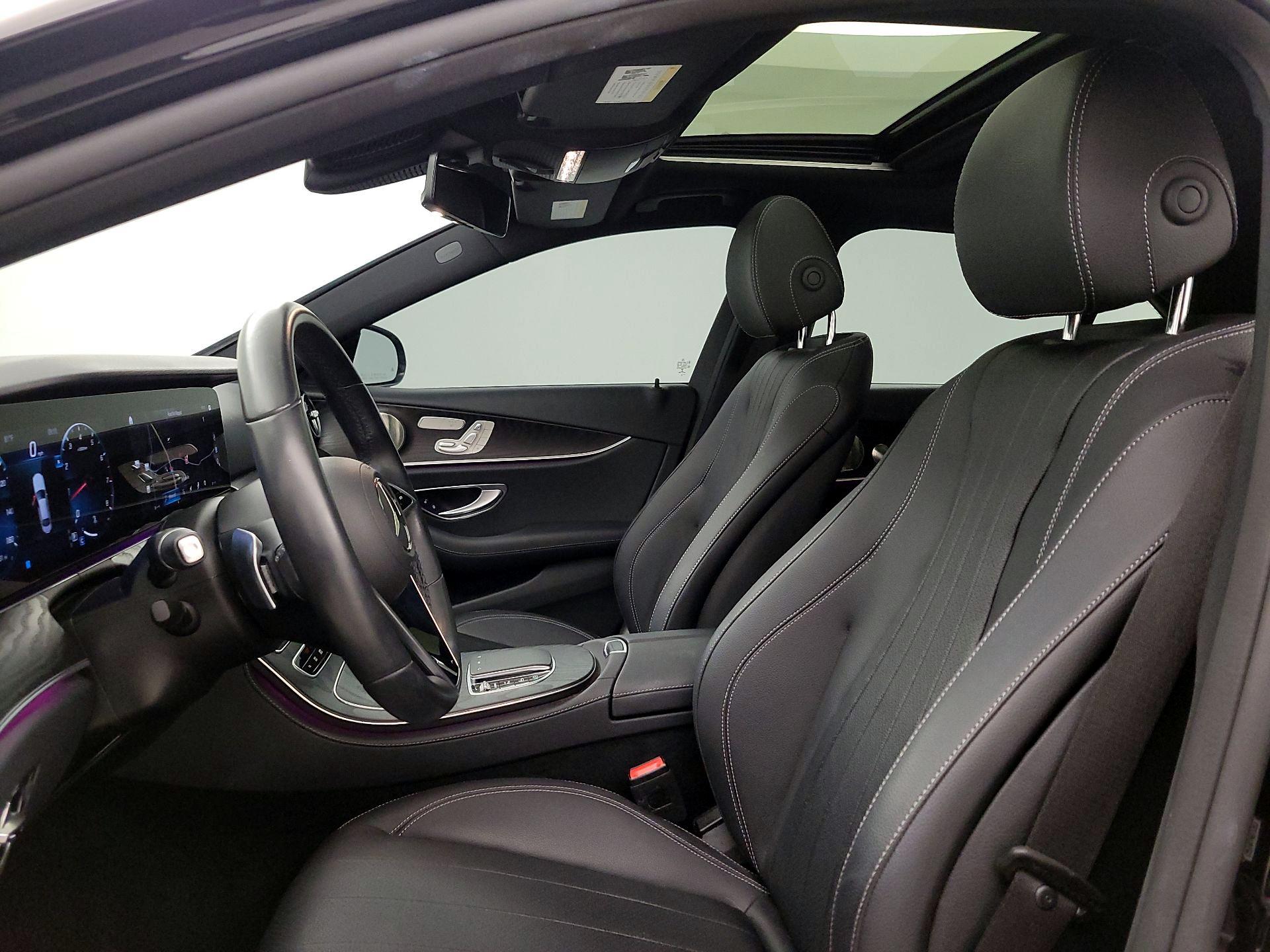 Thumbnail: 2022 Mercedes-Benz E-Class - 20