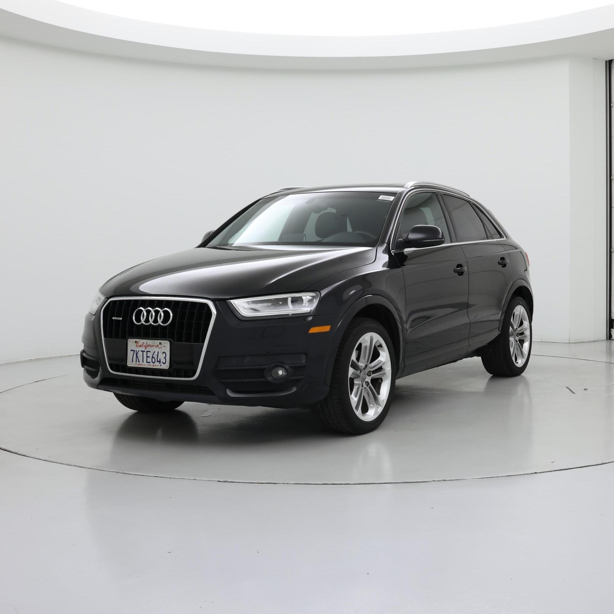 Thumbnail: 2015 Audi Q3 - 4