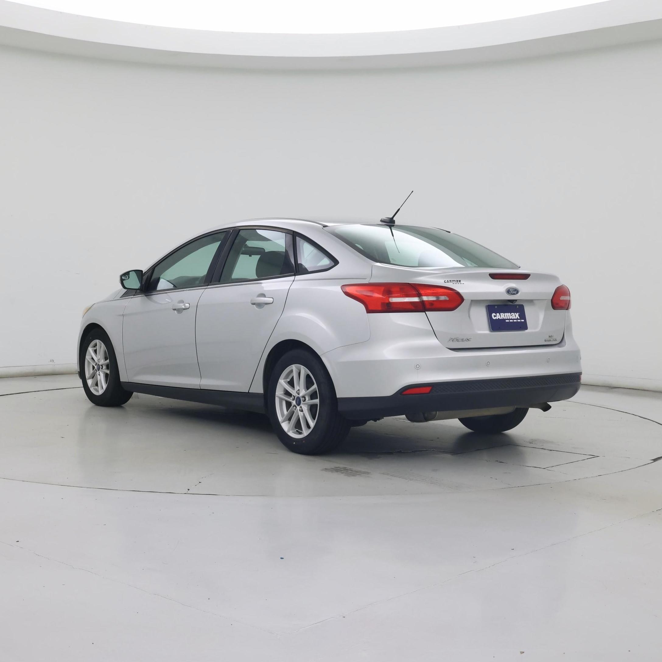 Thumbnail: 2015 Ford Focus - 2
