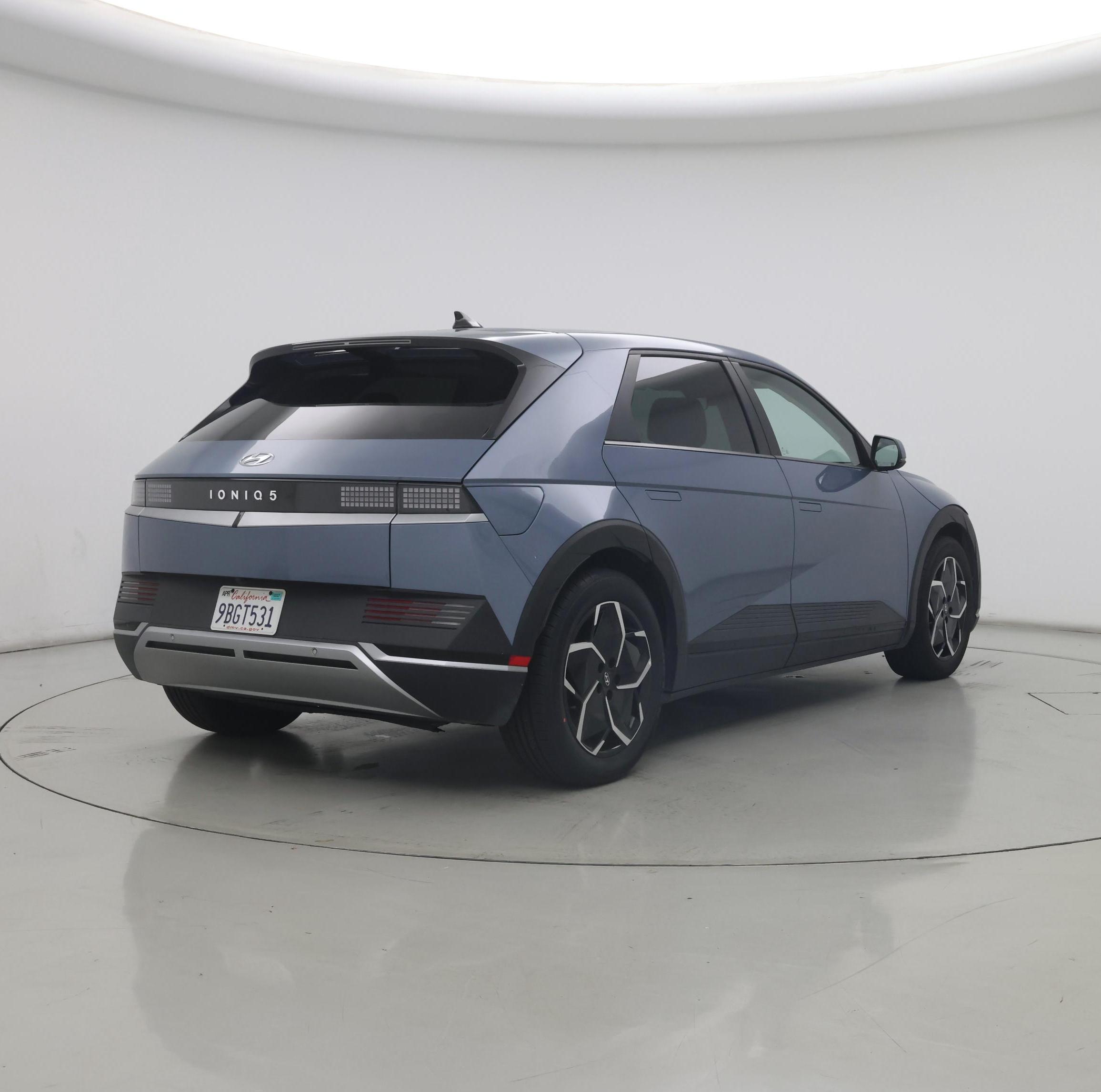 Thumbnail: 2022 Hyundai Ioniq 5 - 8