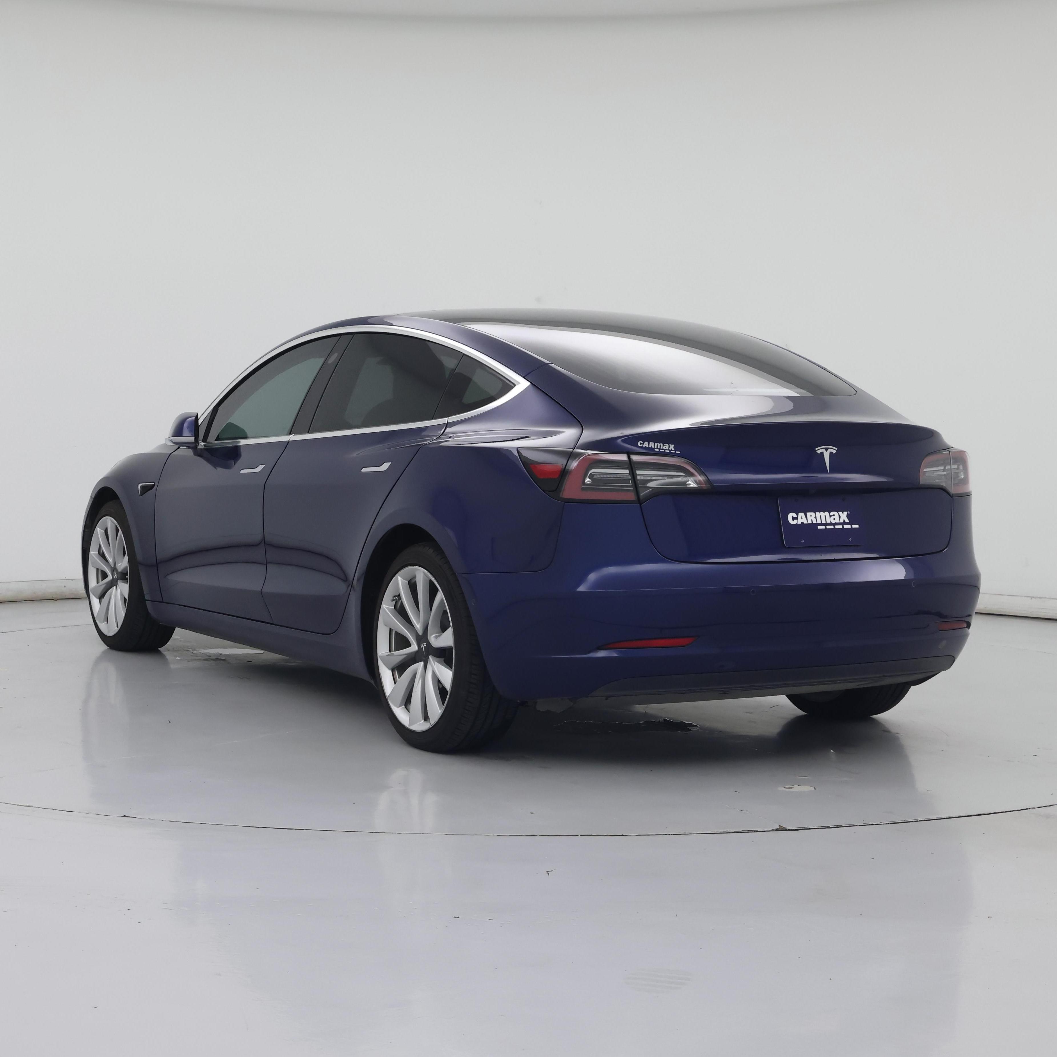 Thumbnail: 2019 Tesla Model 3 - 2