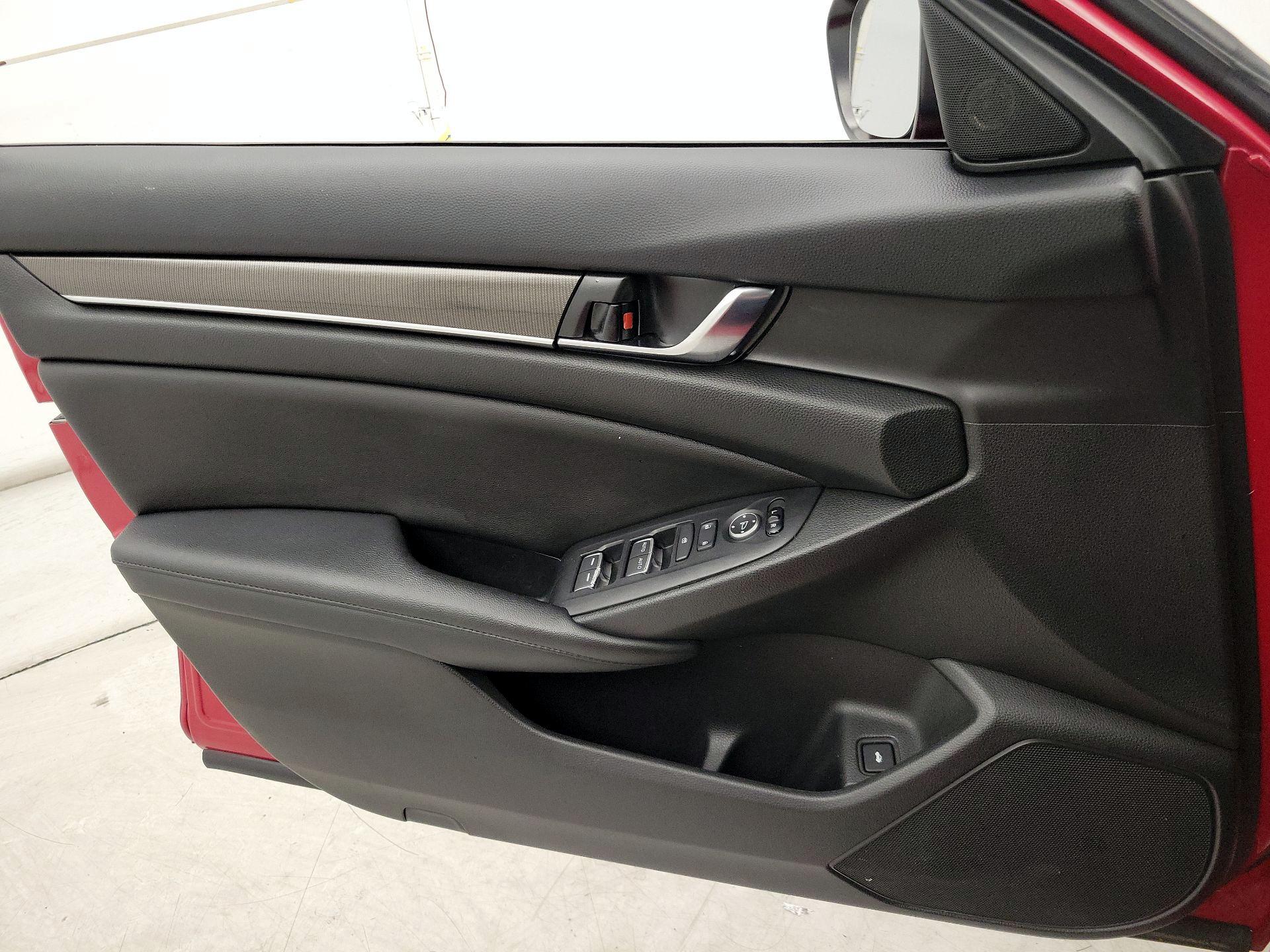 Thumbnail: 2021 Honda Accord - 12