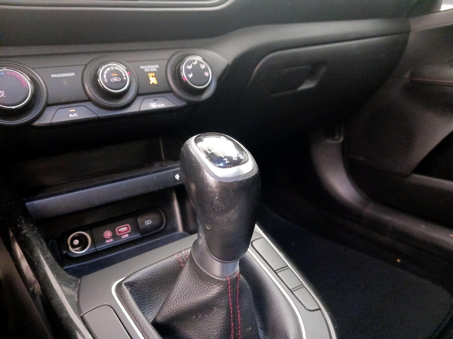 Thumbnail: 2021 Kia Forte - 17