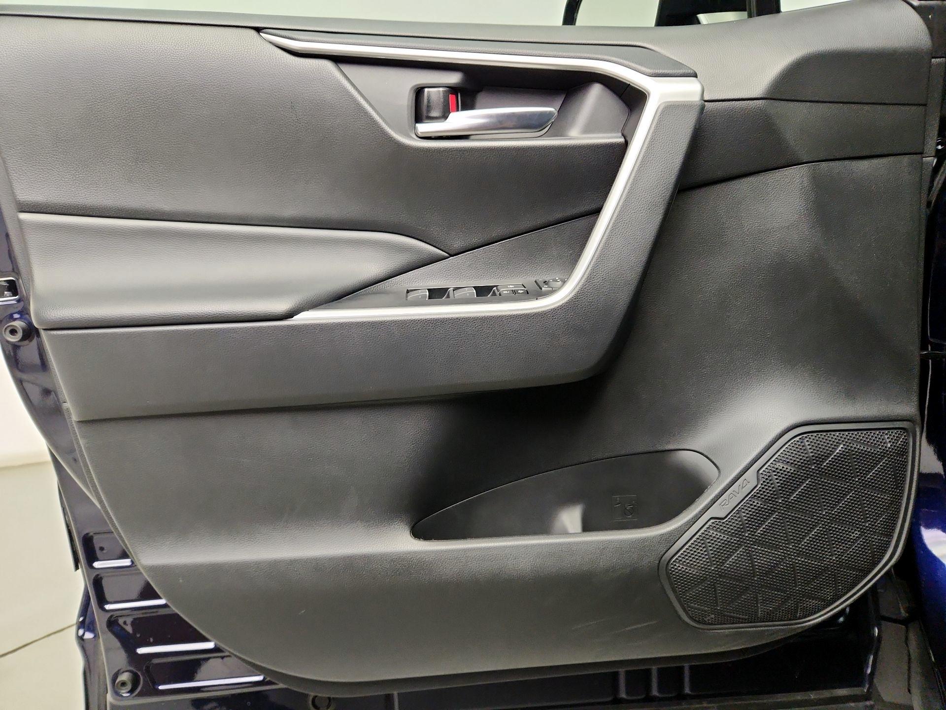 Thumbnail: 2024 Toyota RAV4 - 12