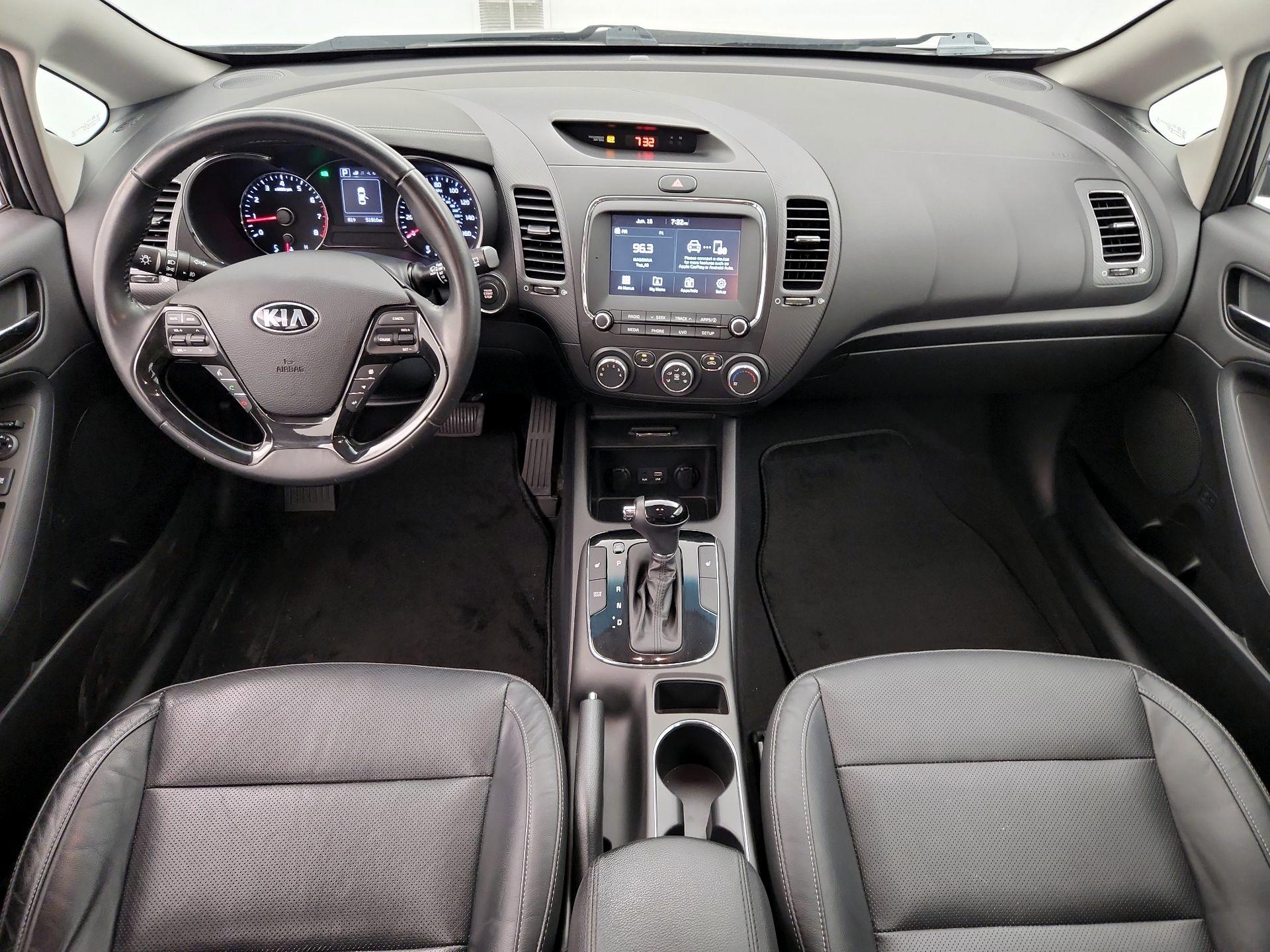Thumbnail: 2017 Kia Forte - 9