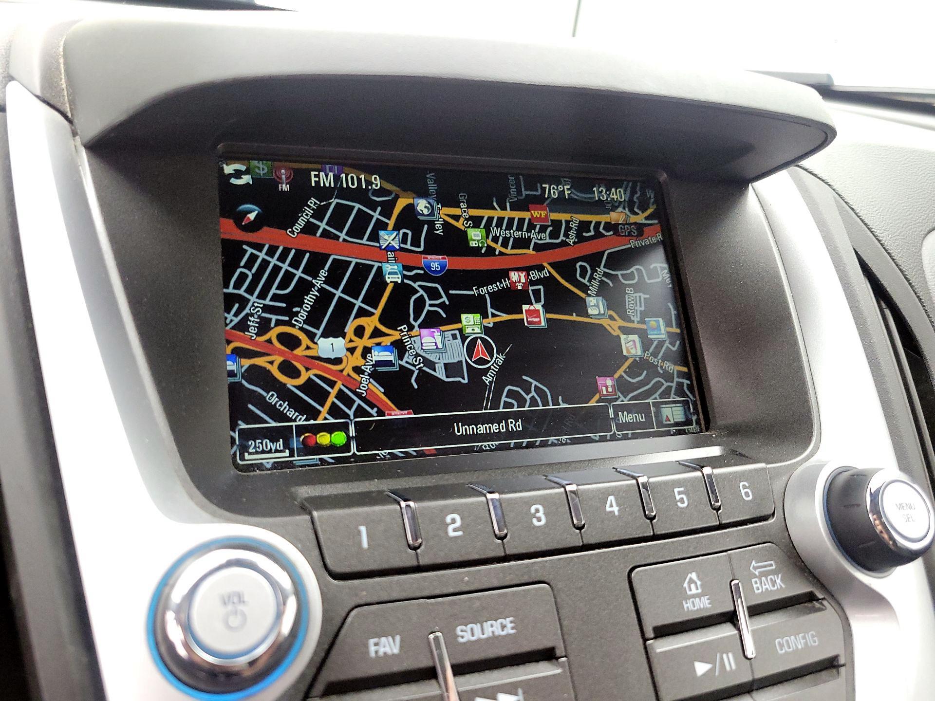 Thumbnail: 2016 Chevrolet Equinox - 13