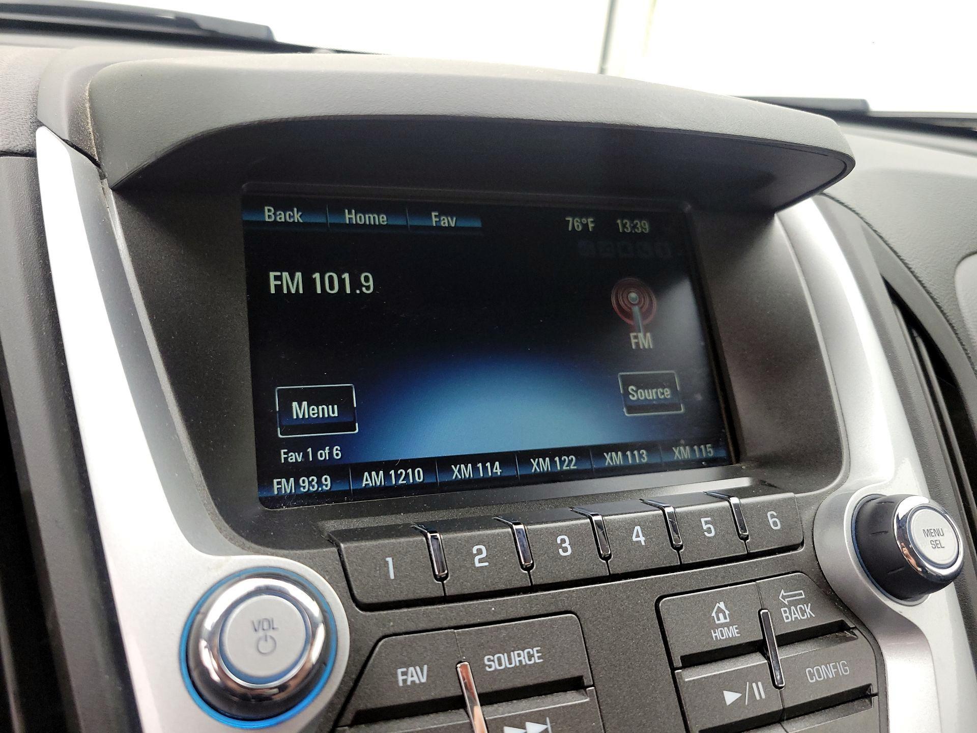 Thumbnail: 2016 Chevrolet Equinox - 15