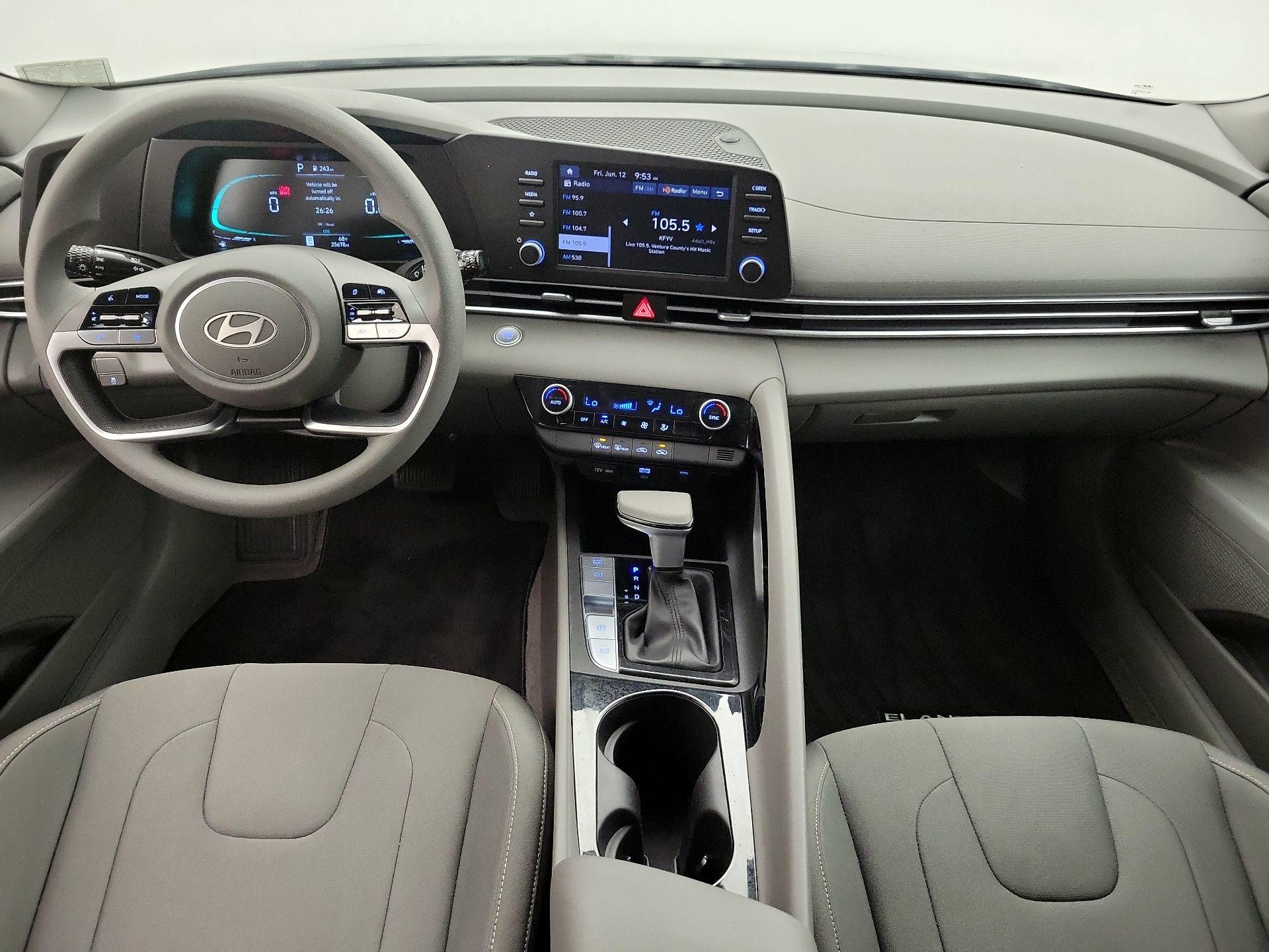 Thumbnail: 2025 Hyundai Elantra - 9