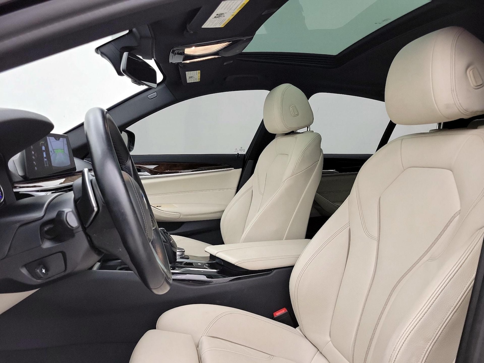 Sunroof(s) & Overhead Airbags
