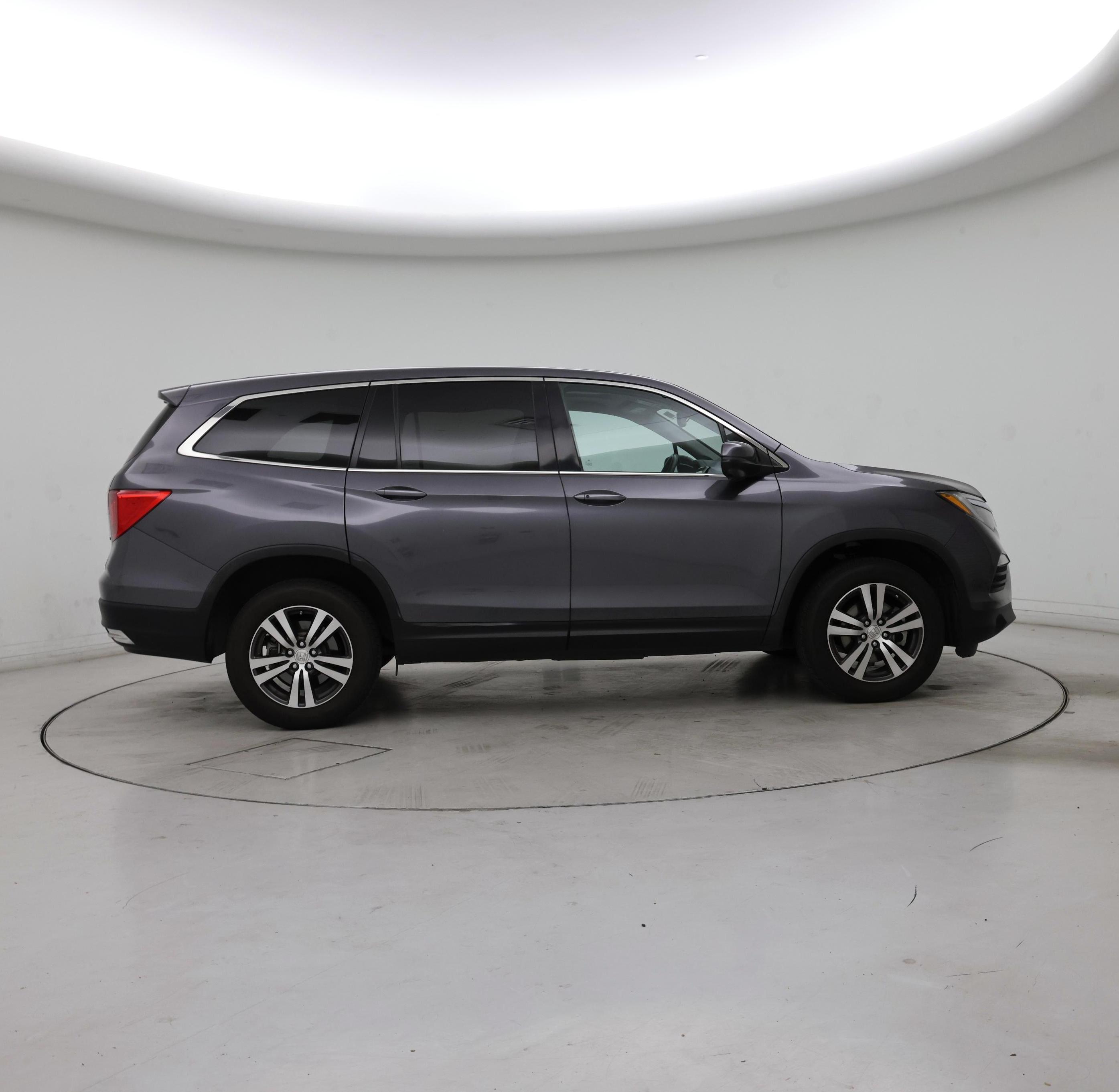 Thumbnail: 2018 Honda Pilot - 7