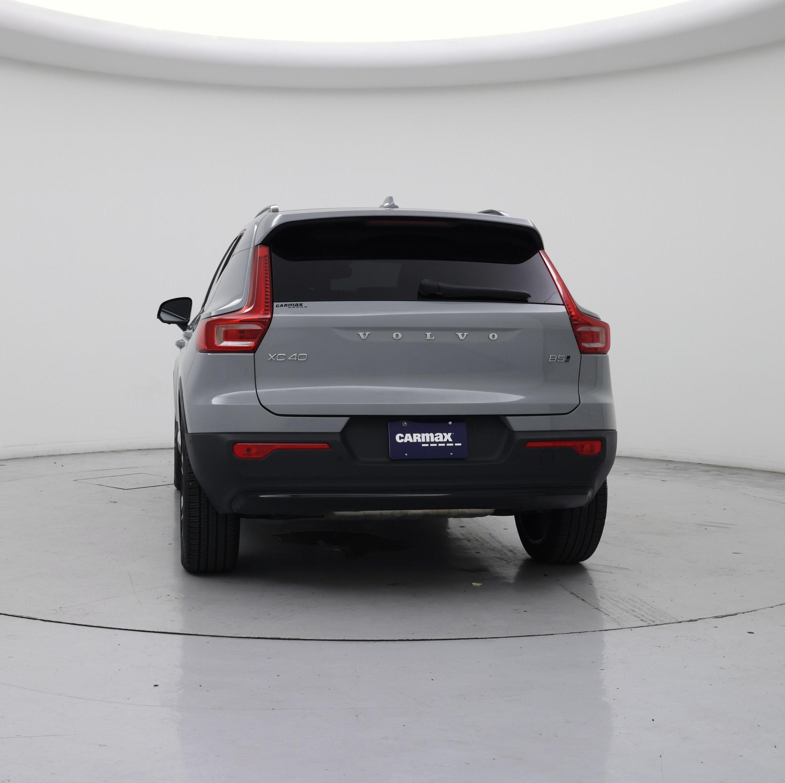 Thumbnail: 2025 Volvo XC40 - 6
