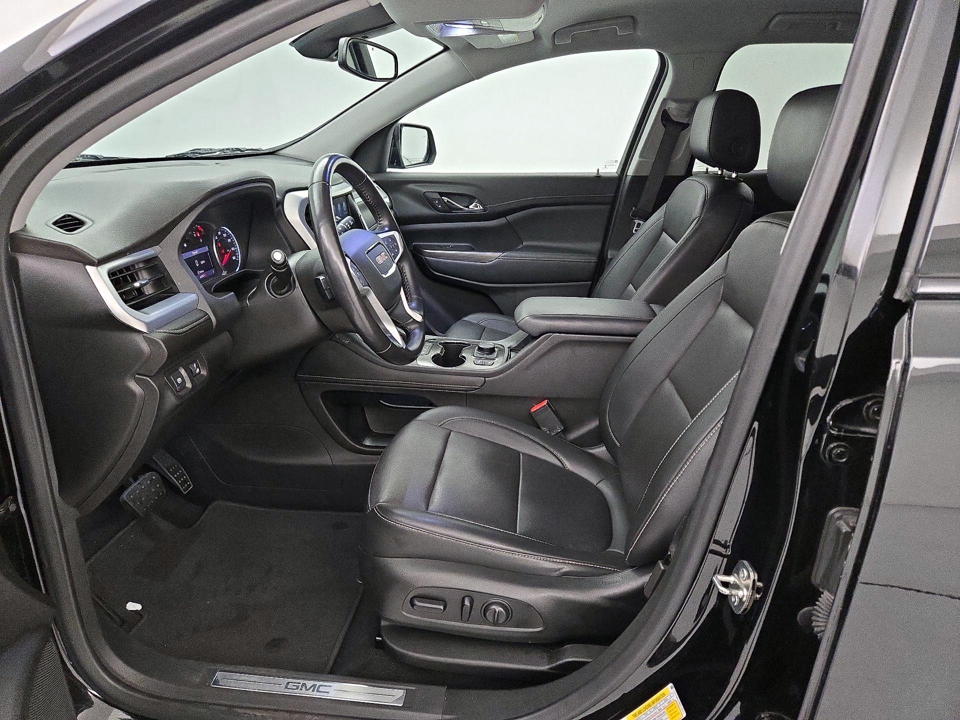 Thumbnail: 2021 GMC Acadia - 11