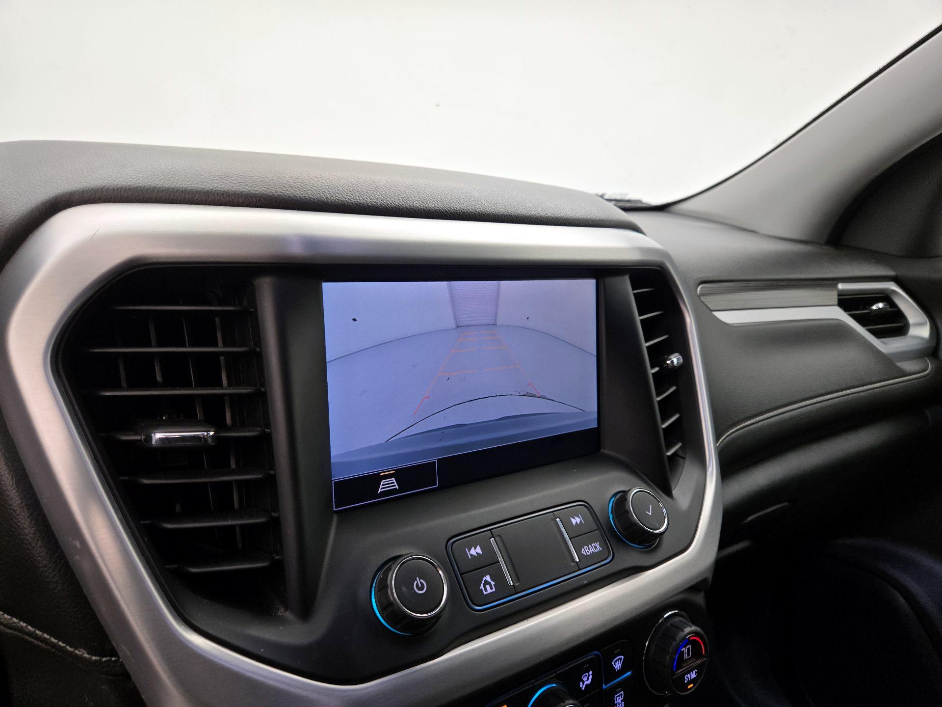 Thumbnail: 2021 GMC Acadia - 15