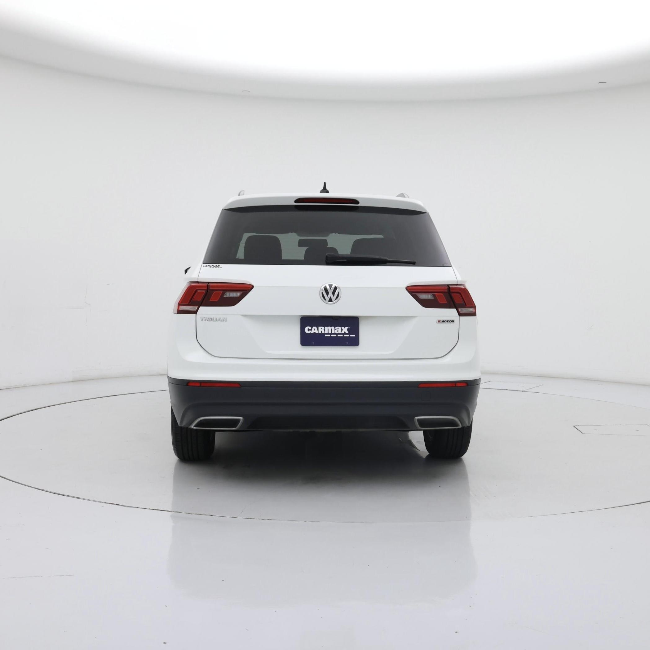 Thumbnail: 2020 Volkswagen Tiguan - 6