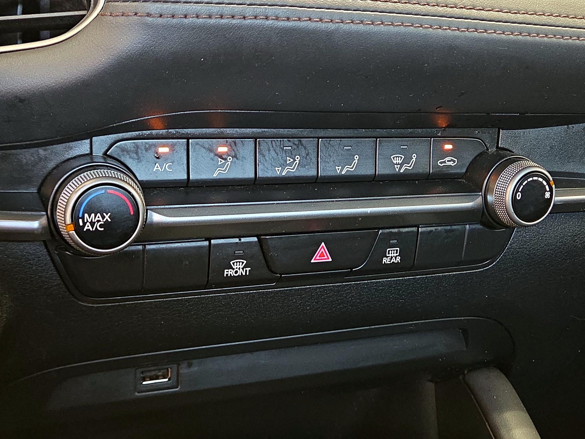 Thumbnail: 2020 Mazda Mazda3 - 15