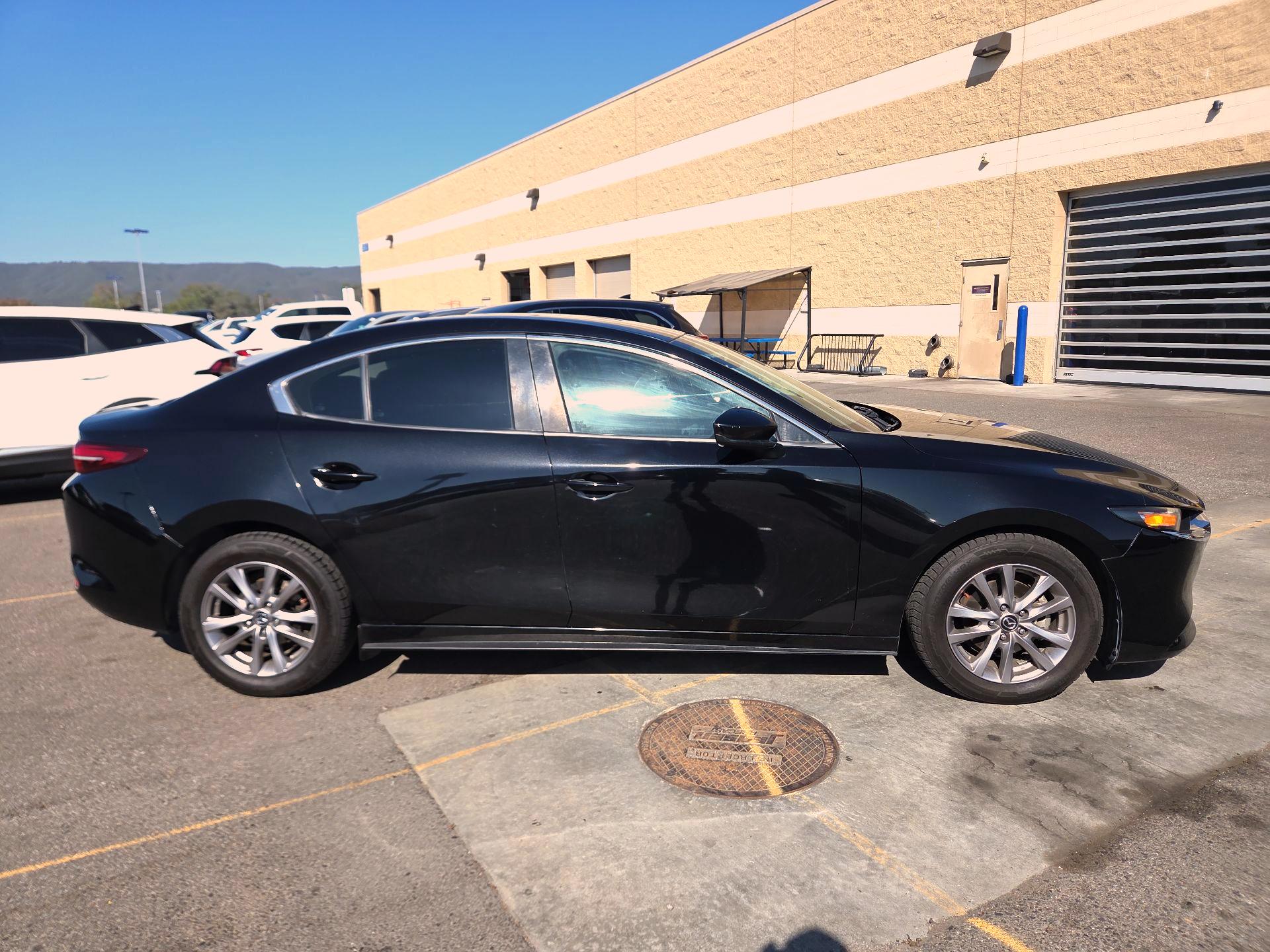 Thumbnail: 2020 Mazda Mazda3 - 4