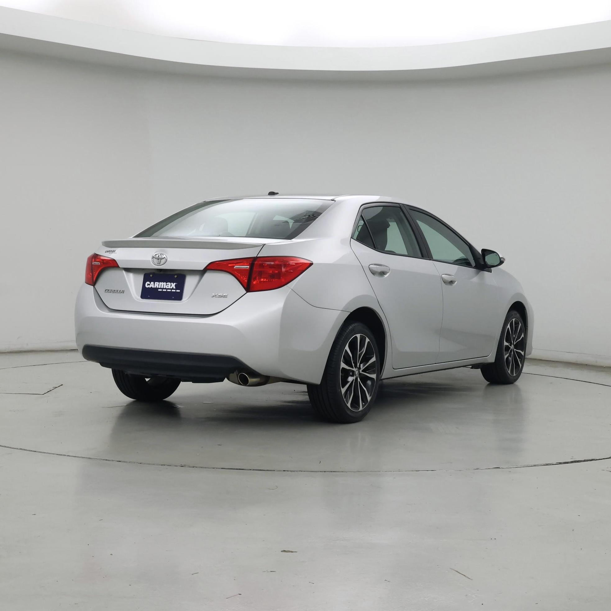 Thumbnail: 2018 Toyota Corolla - 8