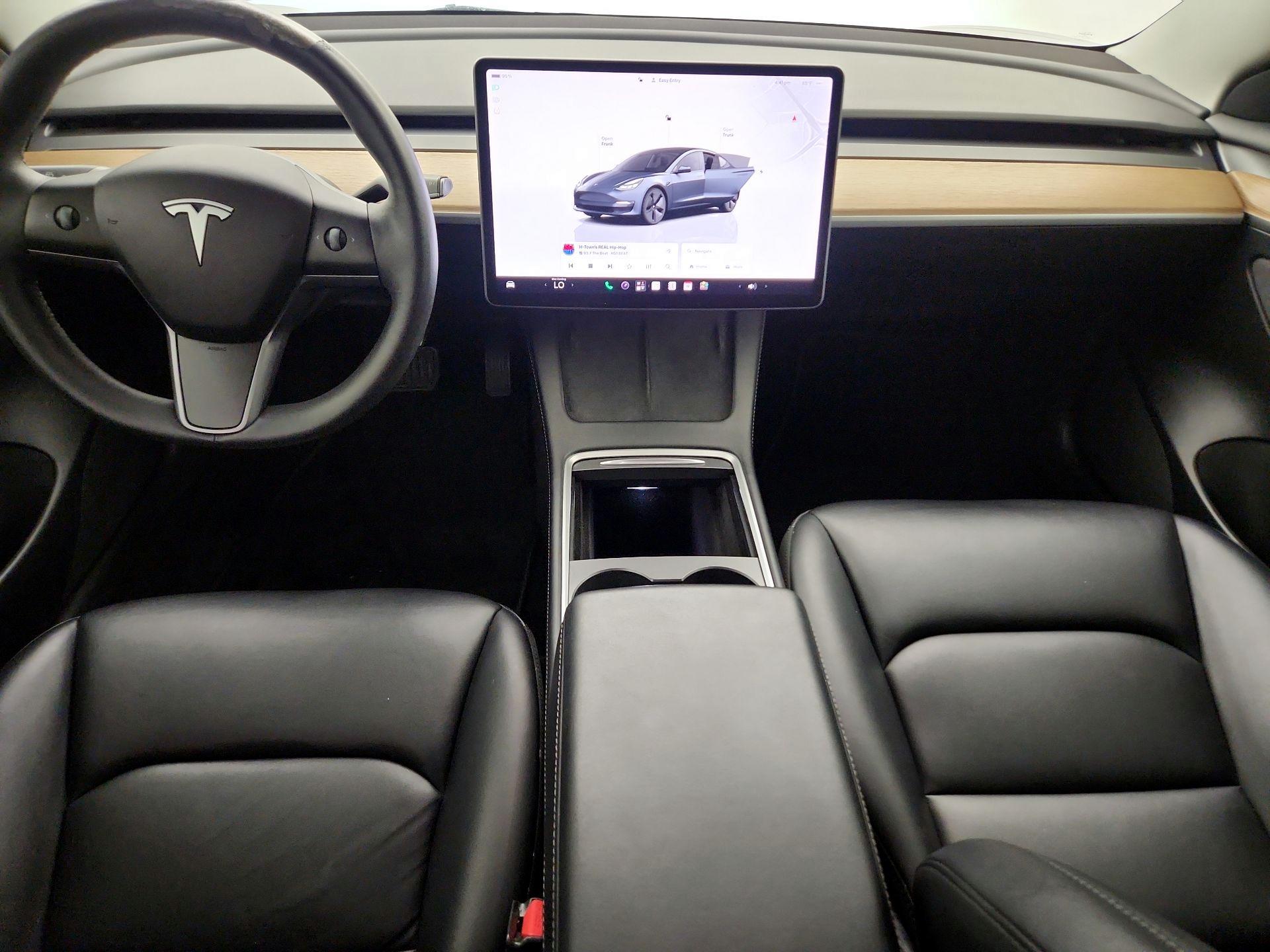 Thumbnail: 2023 Tesla Model 3 - 9
