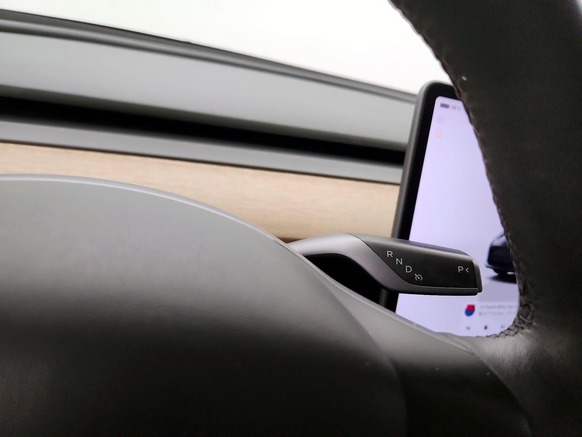 Thumbnail: 2023 Tesla Model 3 - 17