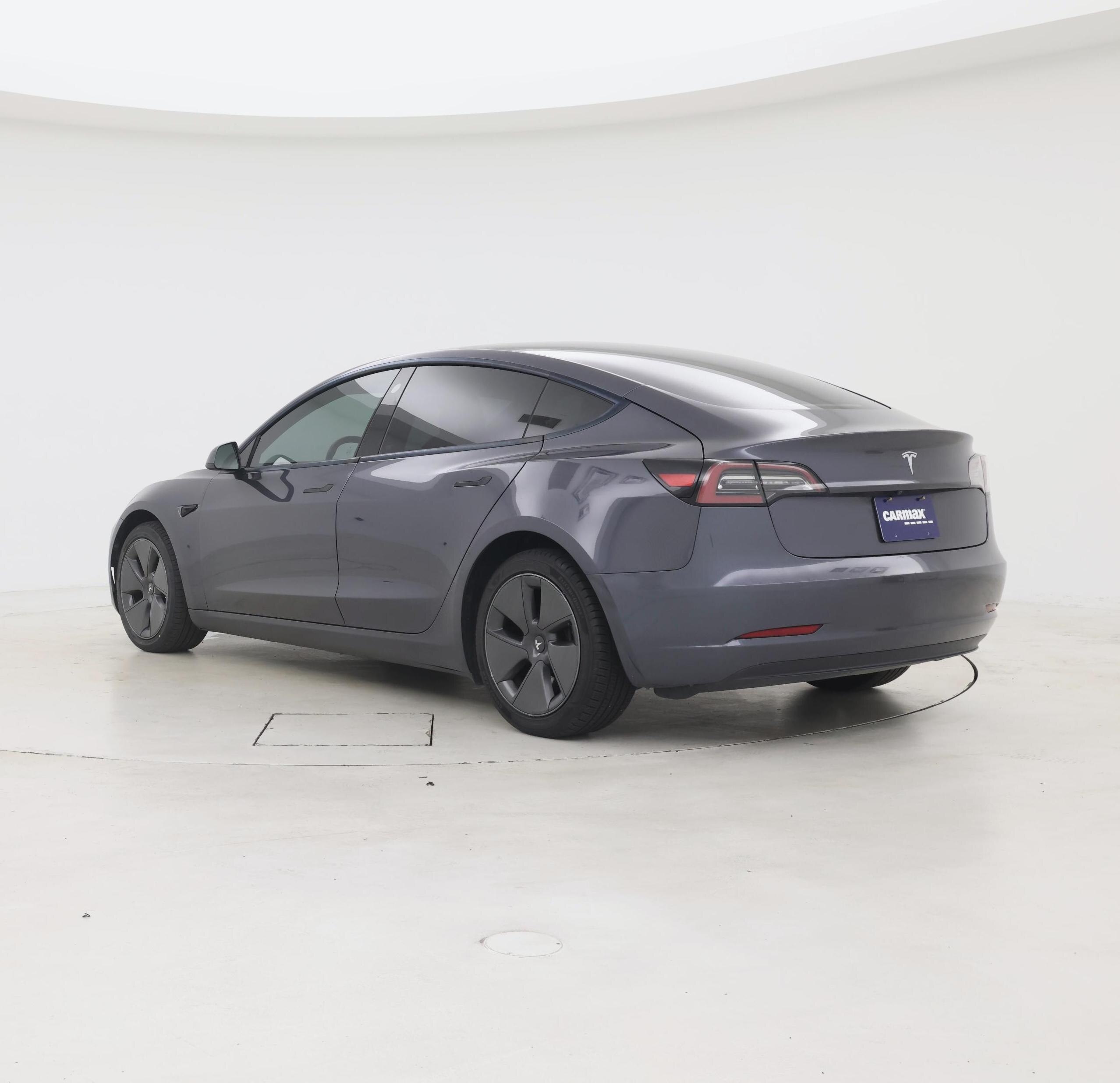 Thumbnail: 2023 Tesla Model 3 - 2