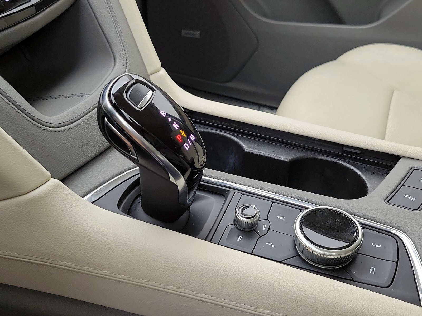 2022 Cadillac XT5 Premium Luxury - Photo 19