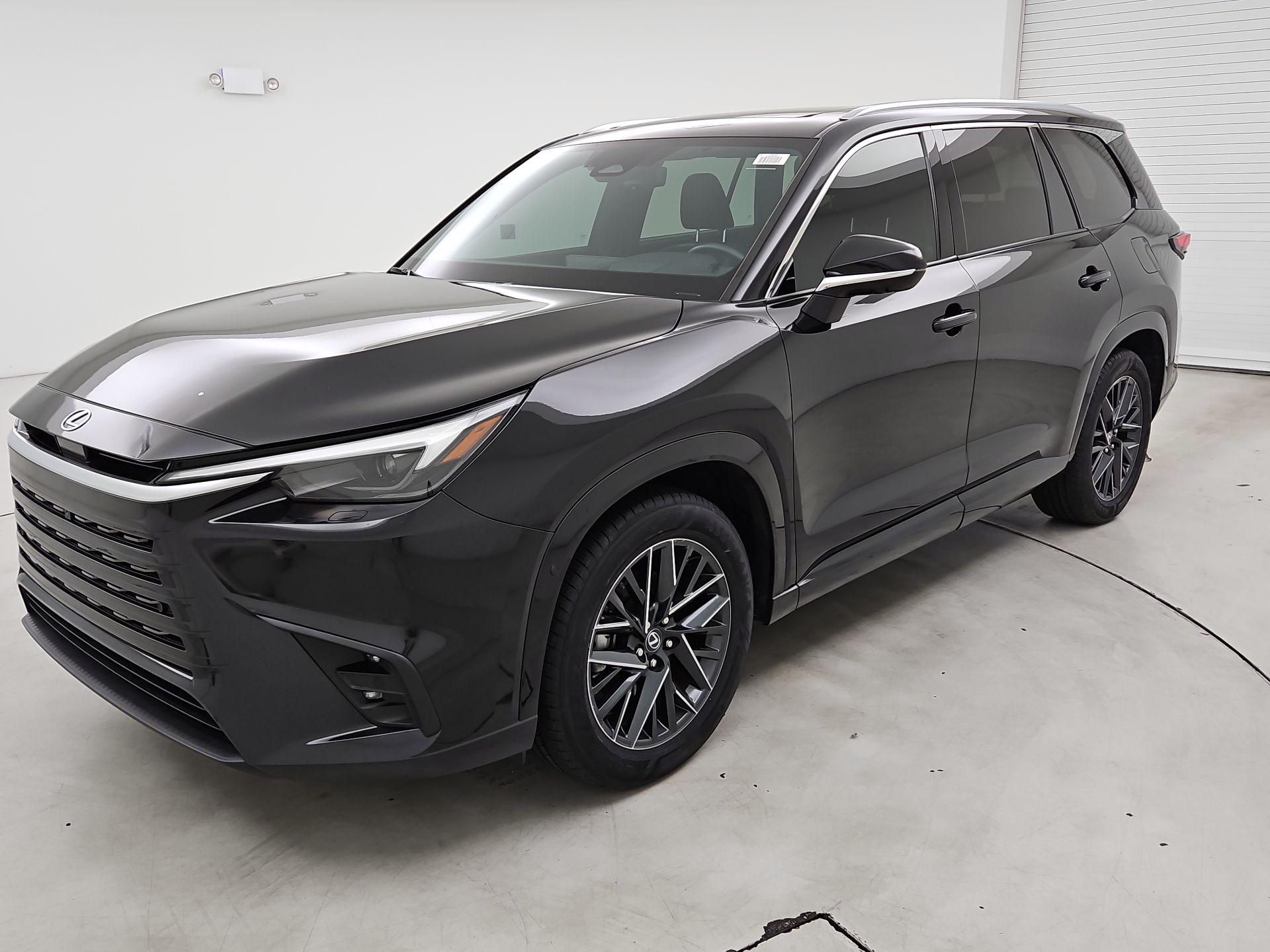 Thumbnail: 2024 Lexus TX - 3