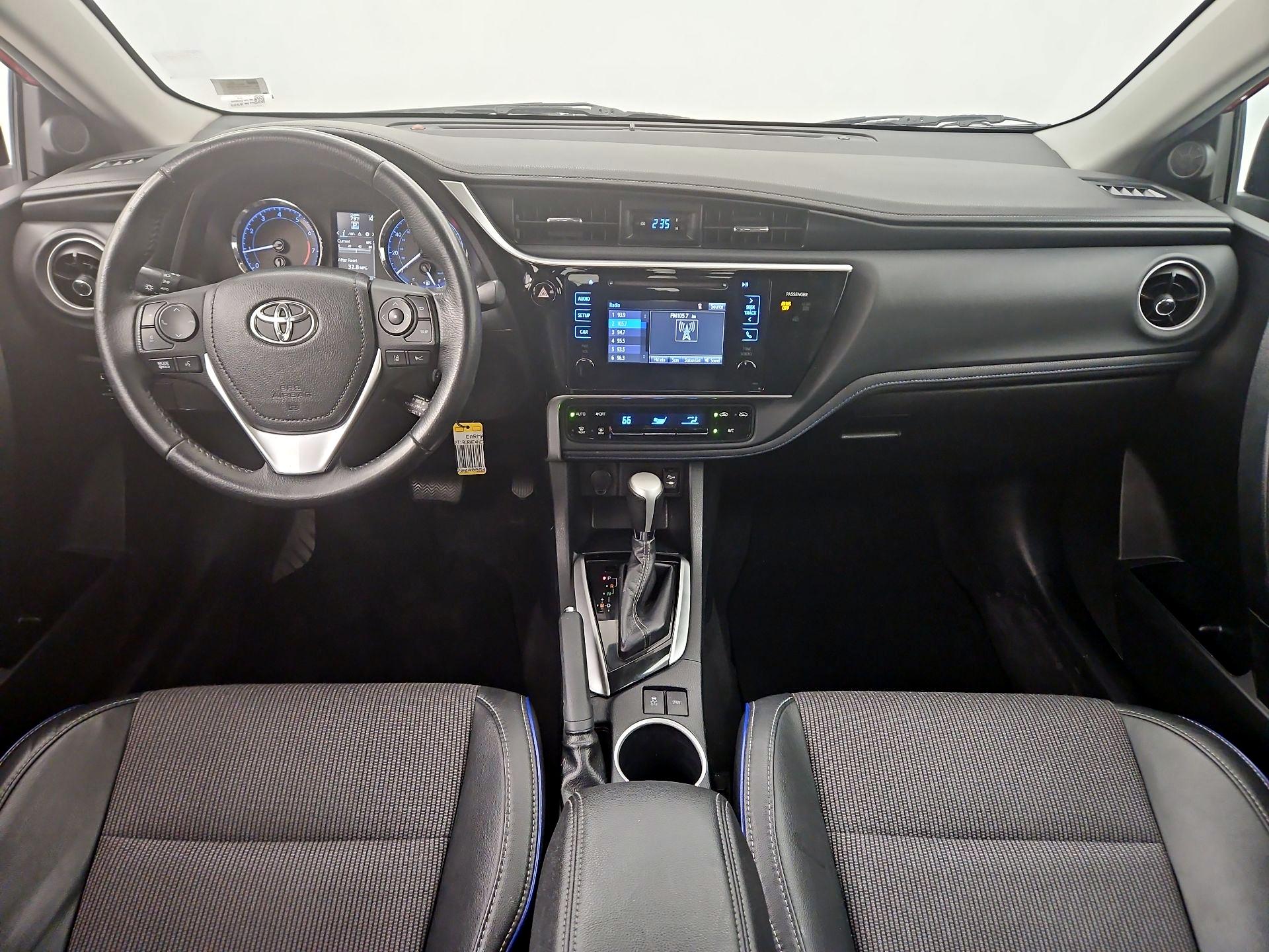 Thumbnail: 2017 Toyota Corolla - 9