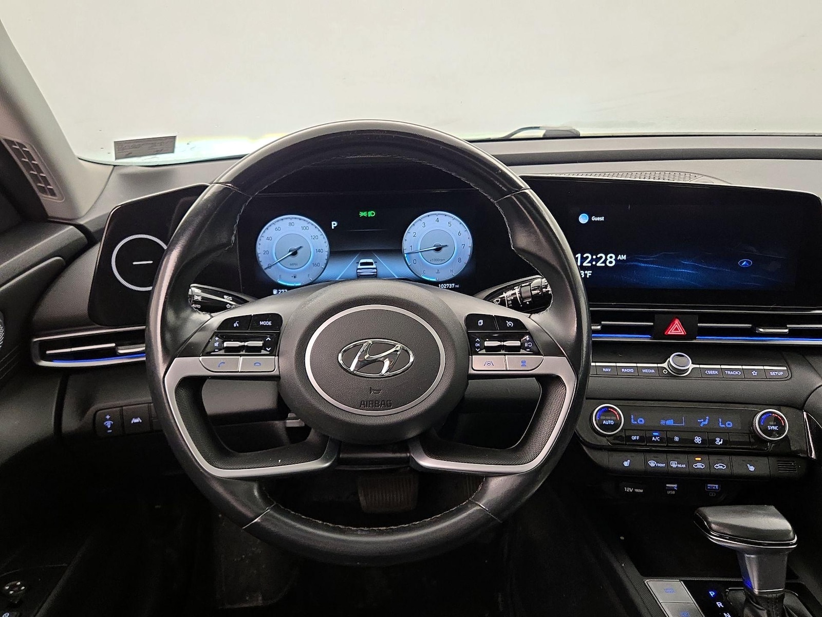 2021 Hyundai Elantra Limited - Photo 11