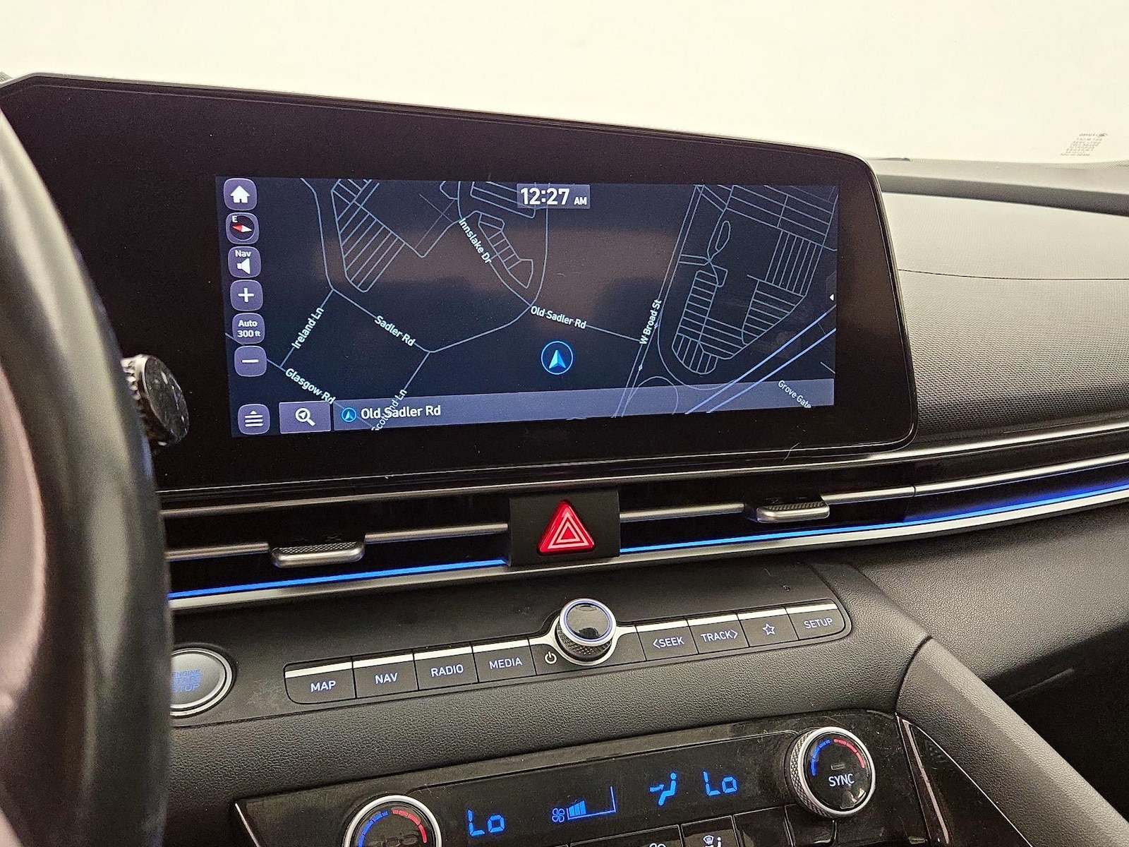 2021 Hyundai Elantra Limited - Photo 15