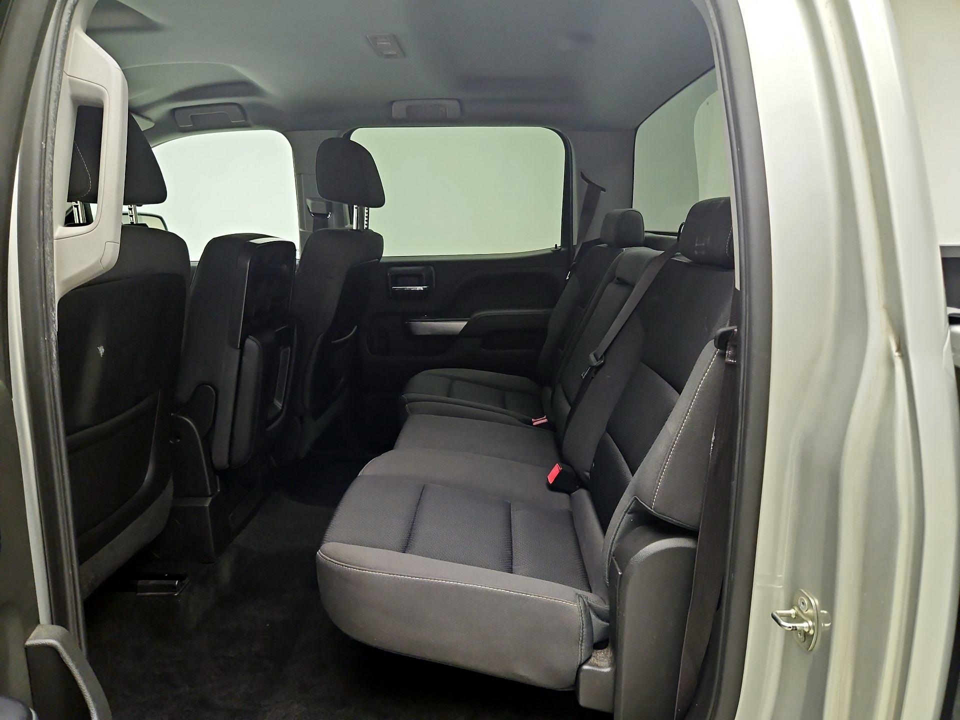 Thumbnail: 2015 Chevrolet Silverado 1500 - 17