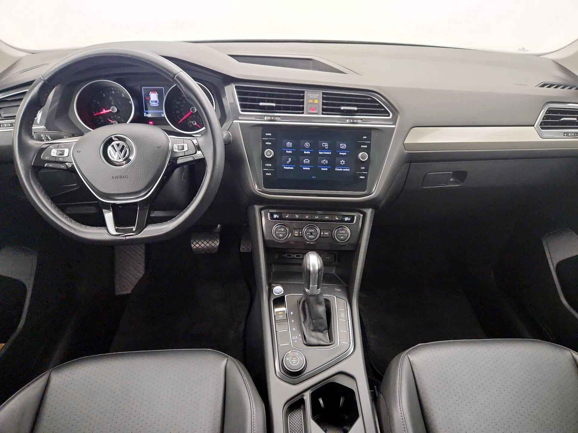 Thumbnail: 2019 Volkswagen Tiguan - 9