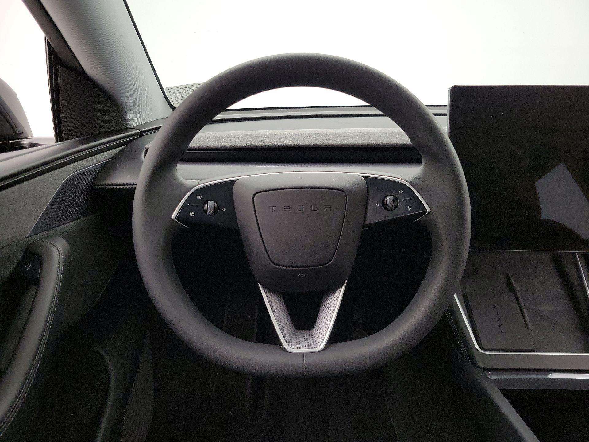 Thumbnail: 2026 Tesla Model Y - 10